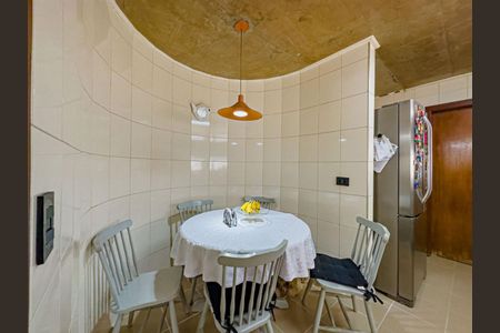 Casa de Condomínio à venda com 3 quartos, 325m² em Residencial Seis (Alphaville), Santana de Parnaíba