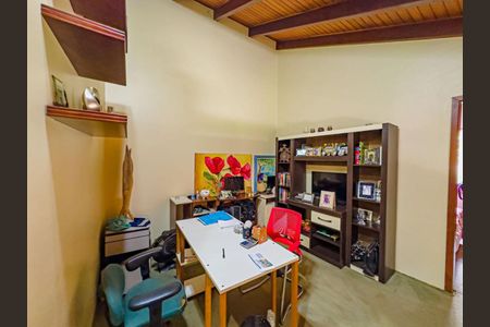 Casa de Condomínio à venda com 3 quartos, 325m² em Residencial Seis (Alphaville), Santana de Parnaíba