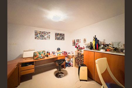 Casa de Condomínio à venda com 3 quartos, 345m² em Residencial Nove (Alphaville), Santana de Parnaíba