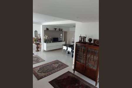 Casa de Condomínio à venda com 5 quartos, 345m² em Residencial Nove (Alphaville), Santana de Parnaíba