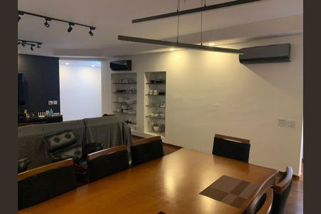 Casa de Condomínio à venda com 4 quartos, 450m² em Residencial Seis (Alphaville), Santana de Parnaíba