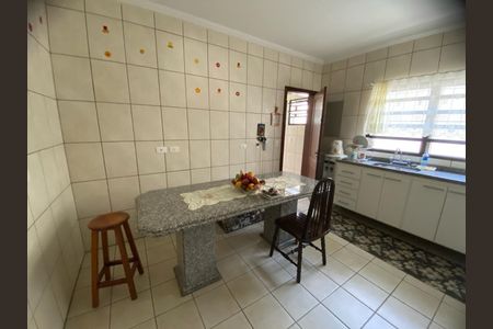 Casa de Condomínio à venda com 4 quartos, 260m² em Residencial Nove (Alphaville), Santana de Parnaíba