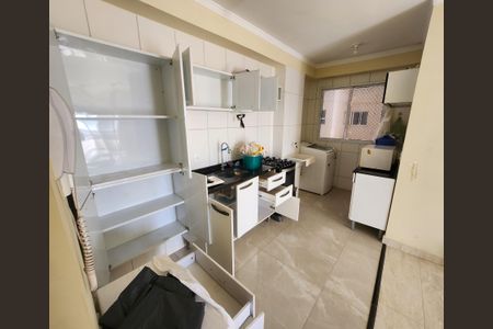 Apartamento para alugar com 57m², 2 quartos e 1 vagaCozinha