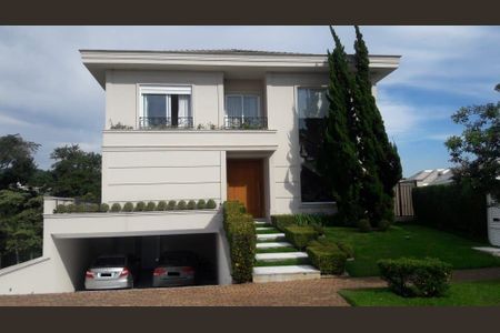 Casa de condomínio à venda com 400m², 3 quartos e 4 vagas