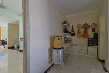 Casa para alugar com 4 quartos, 250m² em Parque Xangri-lá, Contagem