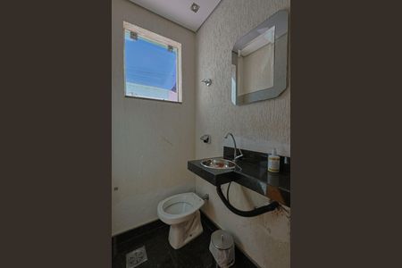 Casa para alugar com 4 quartos, 250m² em Parque Xangri-lá, Contagem