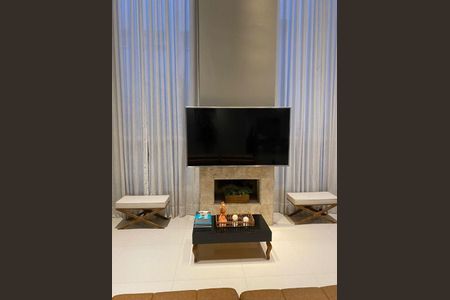 Casa à venda com 340m², 5 quartos e 4 vagas