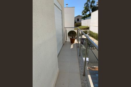 Casa à venda com 340m², 5 quartos e 4 vagas
