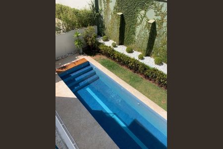Casa à venda com 340m², 5 quartos e 4 vagas