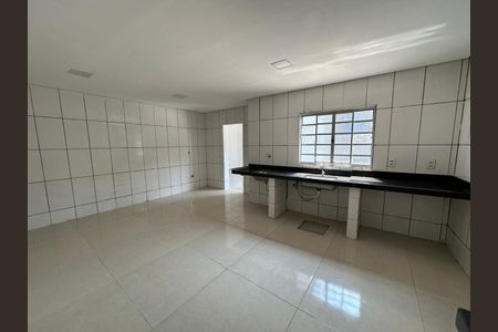 Casa para alugar com 2 quartos, 200m² em Parque Sao Jose, Belo Horizonte