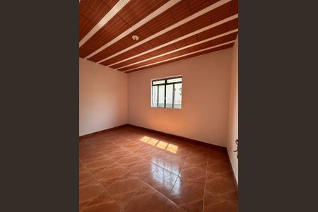 Casa para alugar com 2 quartos, 200m² em Parque Sao Jose, Belo Horizonte