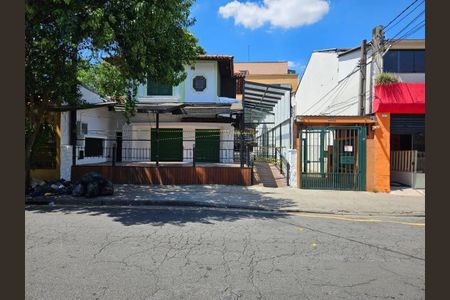 Casa à venda com 3 quartos, 280m² em Pinheiros, São Paulo