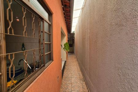 Casa à venda com 250m², 5 quartos e 1 vagaCorredor 