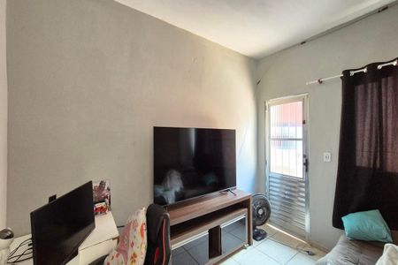 Casa à venda com 250m², 5 quartos e 1 vagaSala