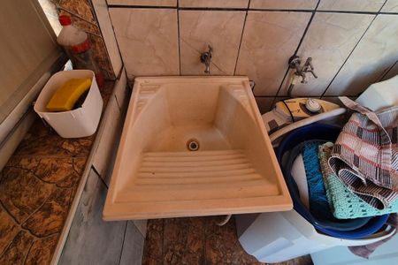 Casa à venda com 250m², 5 quartos e 1 vagaÁrea de Serviço