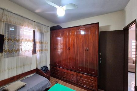 Casa à venda com 250m², 5 quartos e 1 vagaQuarto 2 