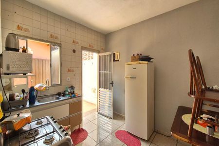 Casa à venda com 250m², 5 quartos e 1 vagaCozinha 