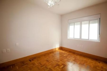 Apartamento à venda com 2 quartos, 144m² em Cerqueira César, São Paulo