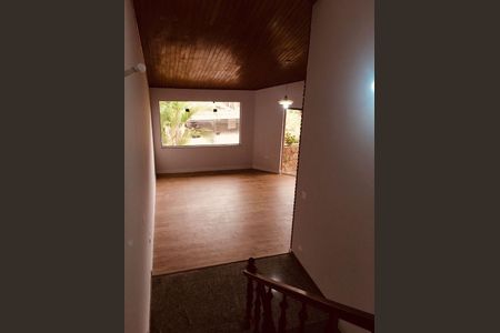 Casa para alugar com 4 quartos, 407m² em Residencial Quatro (Alphaville), Santana de Parnaíba