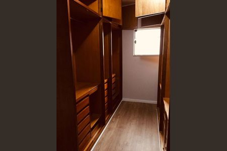 Casa para alugar com 4 quartos, 407m² em Residencial Quatro (Alphaville), Santana de Parnaíba