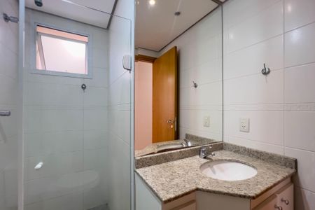 Apartamento para alugar com 112m², 3 quartos e 3 vagasBanheiro