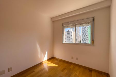 Apartamento para alugar com 112m², 3 quartos e 3 vagasQuarto 2