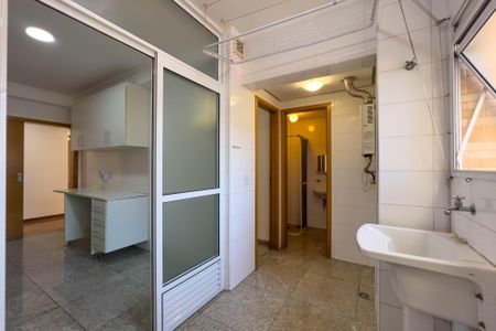 Apartamento para alugar com 112m², 3 quartos e 3 vagasÁrea de serviço 