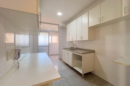 Apartamento para alugar com 112m², 3 quartos e 3 vagasCozinha