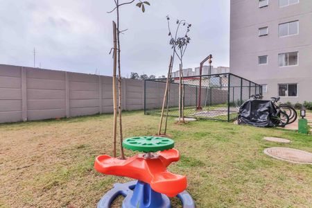 Apartamento à venda com 42m², 2 quartos e sem vagaÁrea comum - Playground