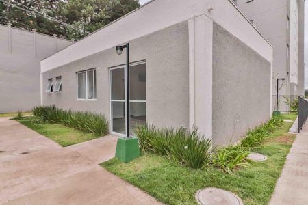 Apartamento à venda com 42m², 2 quartos e sem vagaÁrea comum - Salão de festas