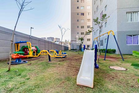 Apartamento à venda com 42m², 2 quartos e sem vagaÁrea comum - Playground