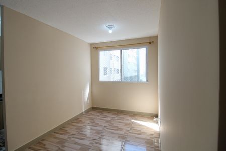 Sala de apartamento para alugar com 2 quartos, 42m² em Jardim Gilda Maria, São Paulo