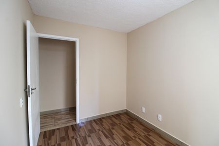 Quarto 2 de apartamento para alugar com 2 quartos, 42m² em Jardim Gilda Maria, São Paulo