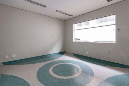 Casa para alugar com 750m², 8 quartos e 8 vagas