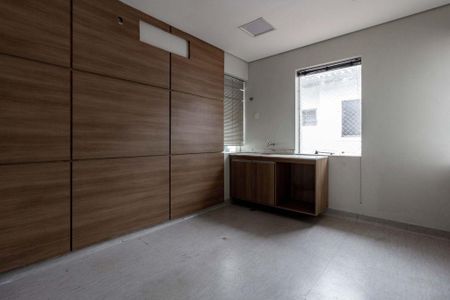 Casa para alugar com 750m², 8 quartos e 8 vagas