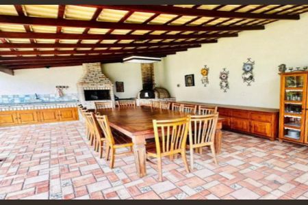 Casa de Condomínio à venda com 4 quartos, 270m² em Jardim Paulista, Barueri