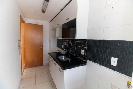 Apartamento à venda com 65m², 2 quartos e sem vagaCozinha e Área de Serviço