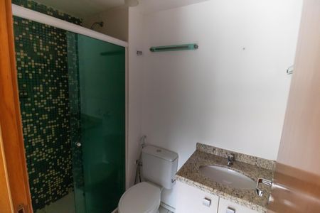 Apartamento à venda com 65m², 2 quartos e sem vagaBanheiro da Suíte