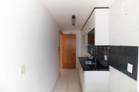 Apartamento à venda com 65m², 2 quartos e sem vagaCozinha e Área de Serviço