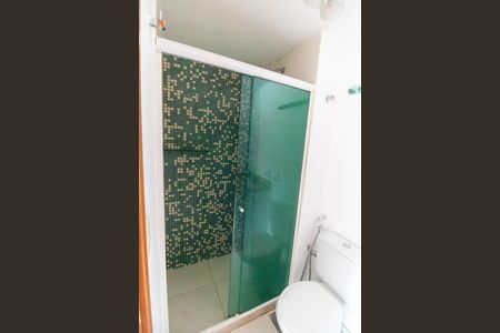 Apartamento à venda com 65m², 2 quartos e sem vagaBanheiro da Suíte