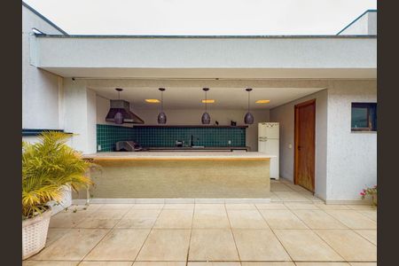 Casa de condomínio à venda com 341m², 4 quartos e 3 vagas