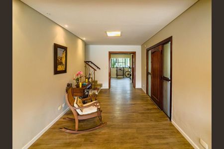 Casa de condomínio à venda com 341m², 4 quartos e 3 vagas