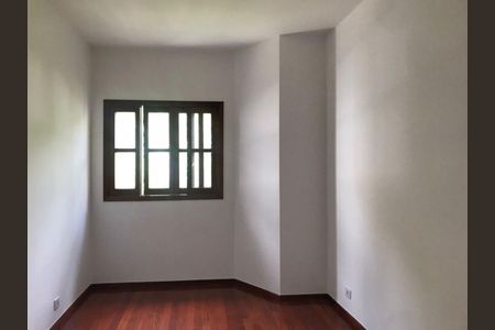 Casa à venda com 448m², 5 quartos e 2 vagas
