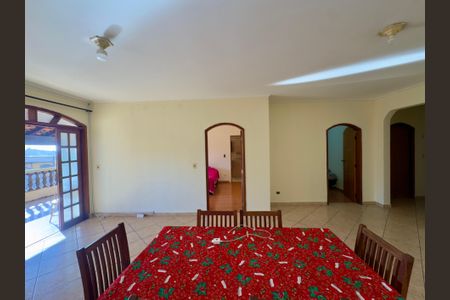 Sala de casa à venda com 3 quartos, 250m² em Parque Continental Ii, Guarulhos