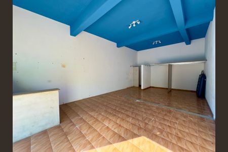 Casa à venda com 250m², 3 quartos e 2 vagasÁrea comum