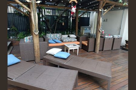 Apartamento à venda com 95m², 2 quartos e 1 vaga