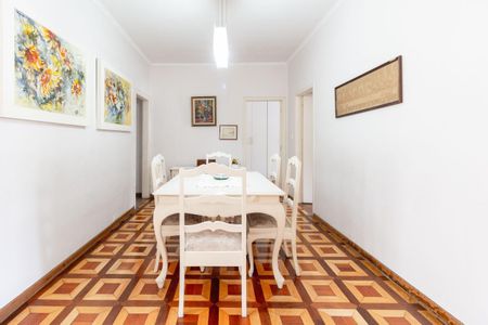 Casa à venda com 3 quartos, 300m² em Vila Mariana, São Paulo