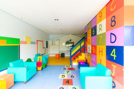 Apartamento à venda com 77m², 3 quartos e 1 vagaÁrea comum