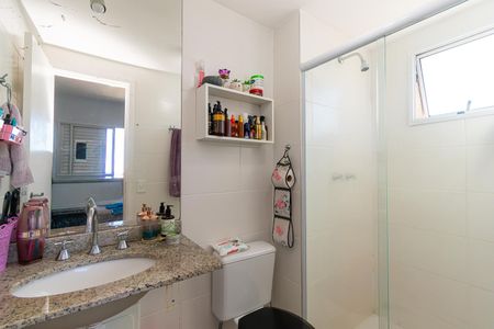 Apartamento à venda com 77m², 3 quartos e 1 vagaBanheiro da Suíte