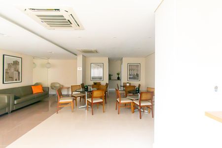 Apartamento à venda com 77m², 3 quartos e 1 vagaÁrea comum